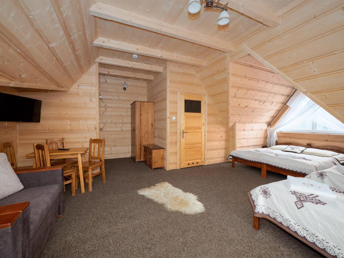 Tarasowka Hotel Ciche Małe Kültér fotó