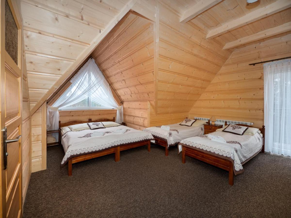 Tarasowka Hotel Ciche Małe Kültér fotó
