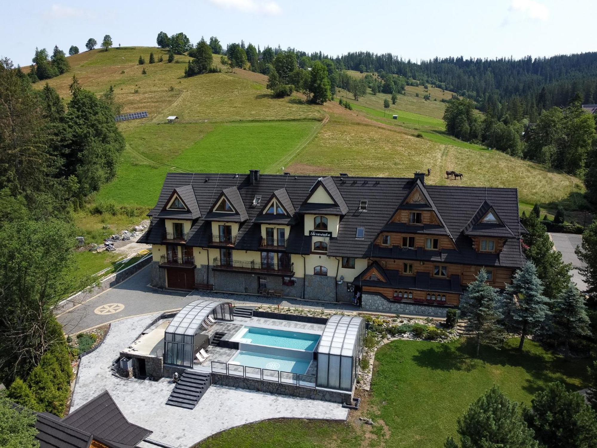 Tarasowka Hotel Ciche Małe Kültér fotó